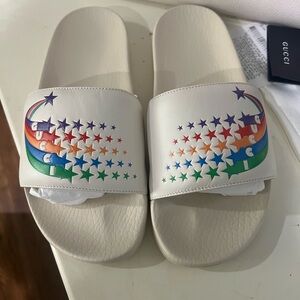 New size 8 gucci slides